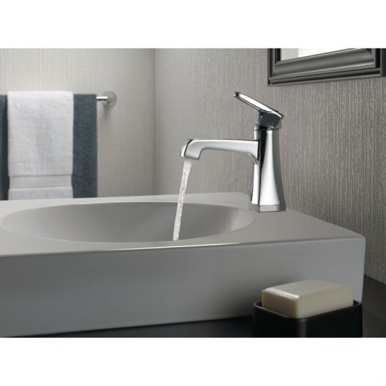 564-MPU-DST Ashlyn Single hole Bathroom Faucet with Drain Assembly and Diamond Seal Technology - Click Image to Close